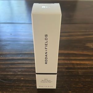 ✨BRAND NEW✨ Multi-Acid Enzyme Peel